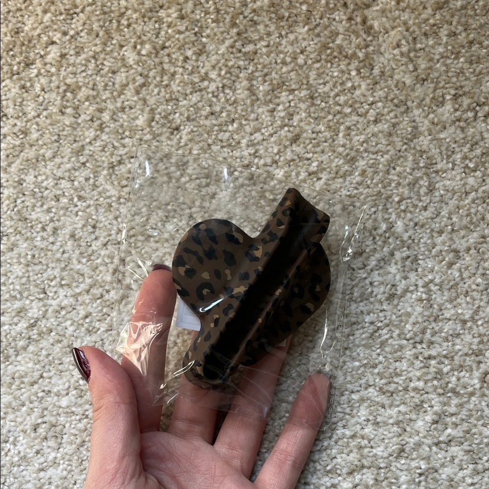 Tarte x Tana Phone Lip Holder